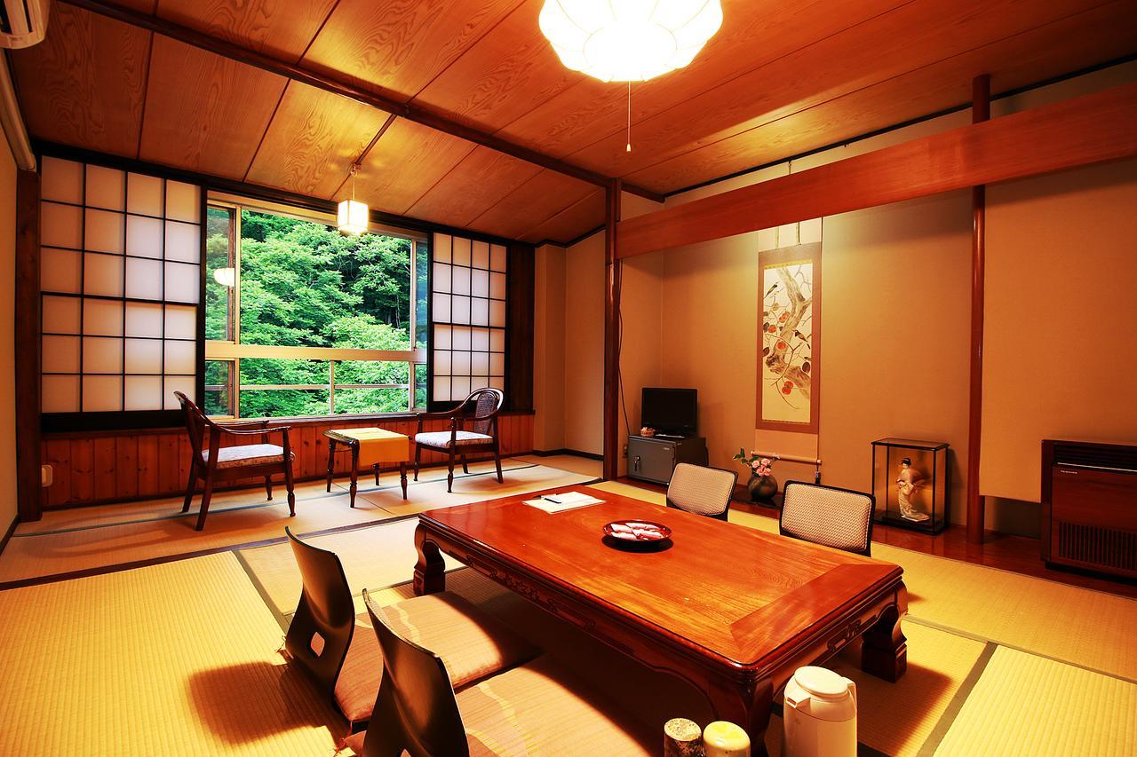 Oyado Higashiyama Hotel Aizuwakamatsu Exterior foto
